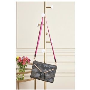 Lady Boss Crossbody